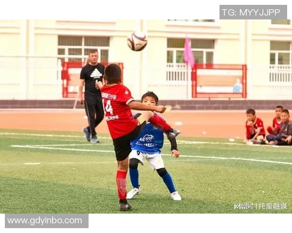 儿童足球明星的精彩瞬间与作品展示让我们一起感受他们的热情与梦想 儿童足球明星的精彩瞬间与作品展示让我们一起感受他们的热情与梦想