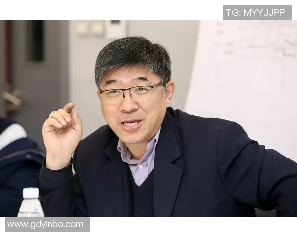 足球郑力的成长之路与未来展望探讨 足球郑力的成长之路与未来展望探讨